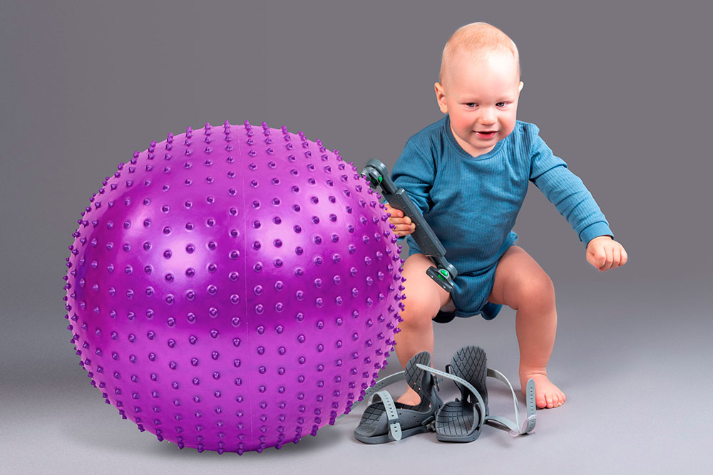 Можно ли в брейсах заниматься на фитболе?