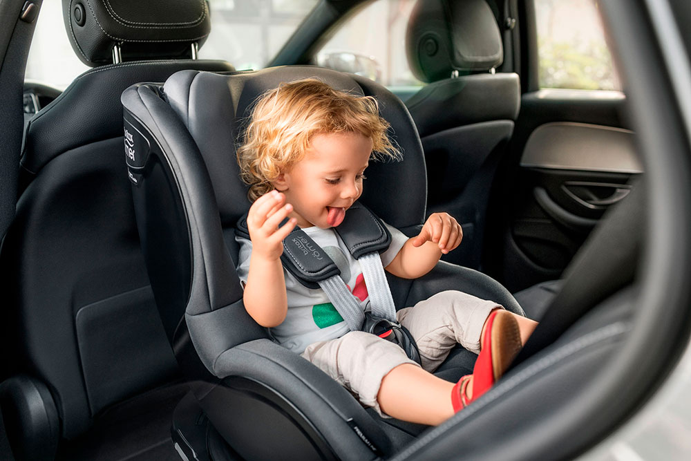 Можно ли менять ширину планки, подстраивать под средства передвижения (коляска, люлька, автокресло)?