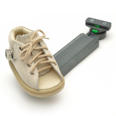 Ботинки для брейсов Медвежонок на шнурках для коррекции косолапости