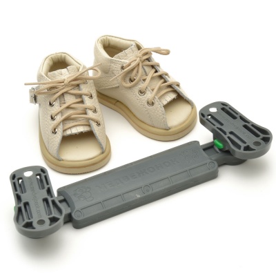 Брейсы Медвежонок на шнурках (ботинки + планка) для лечения косолапости по методу Понсети